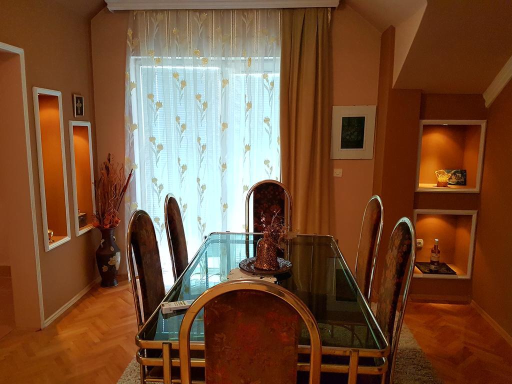 Apartment Cace كومانوفو المظهر الخارجي الصورة