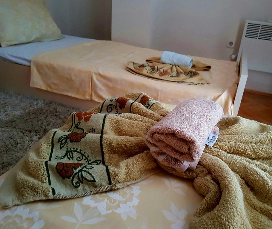 Apartment Cace كومانوفو المظهر الخارجي الصورة
